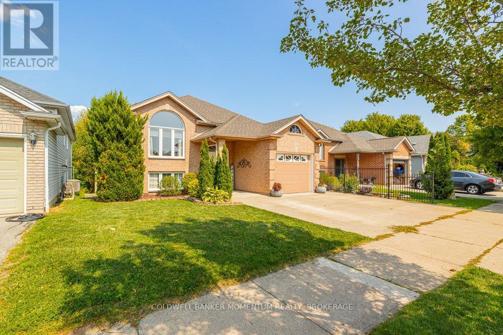 122 Gretel Dr, Welland, ON L3C 7H5