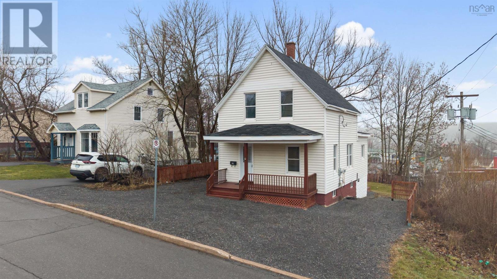 29 North St, New Glasgow, NS B2H 1C7