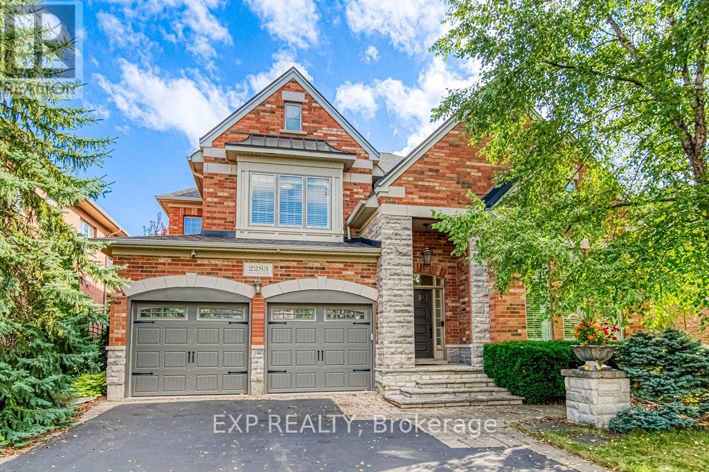 2283 Lyndhurst Dr, Oakville, ON L6H 7V5