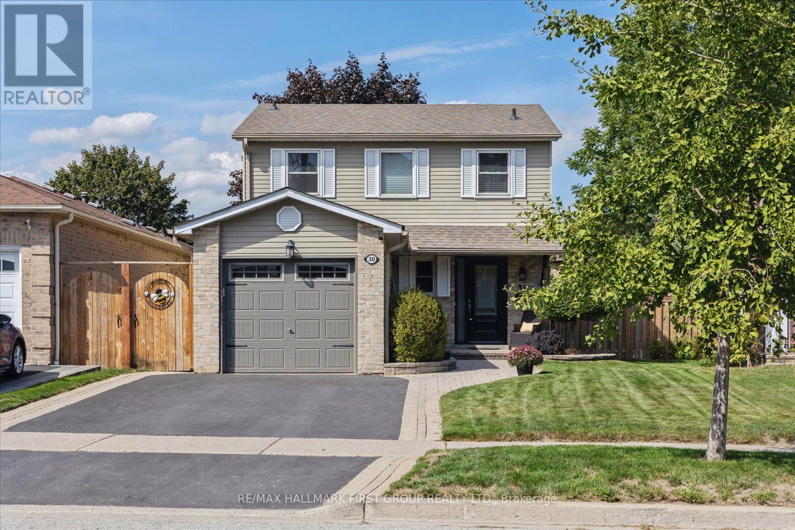 30 Mandrake St, Ajax, ON L1S 5J9