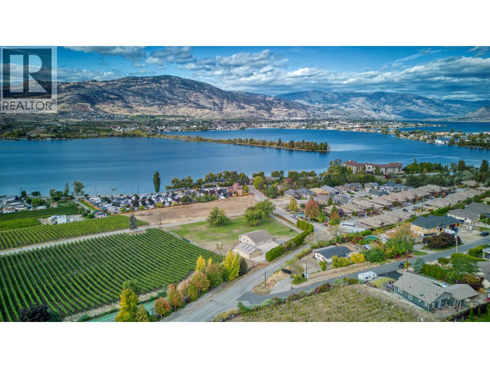3251 41 Street, Osoyoos, BC V0H 1V6