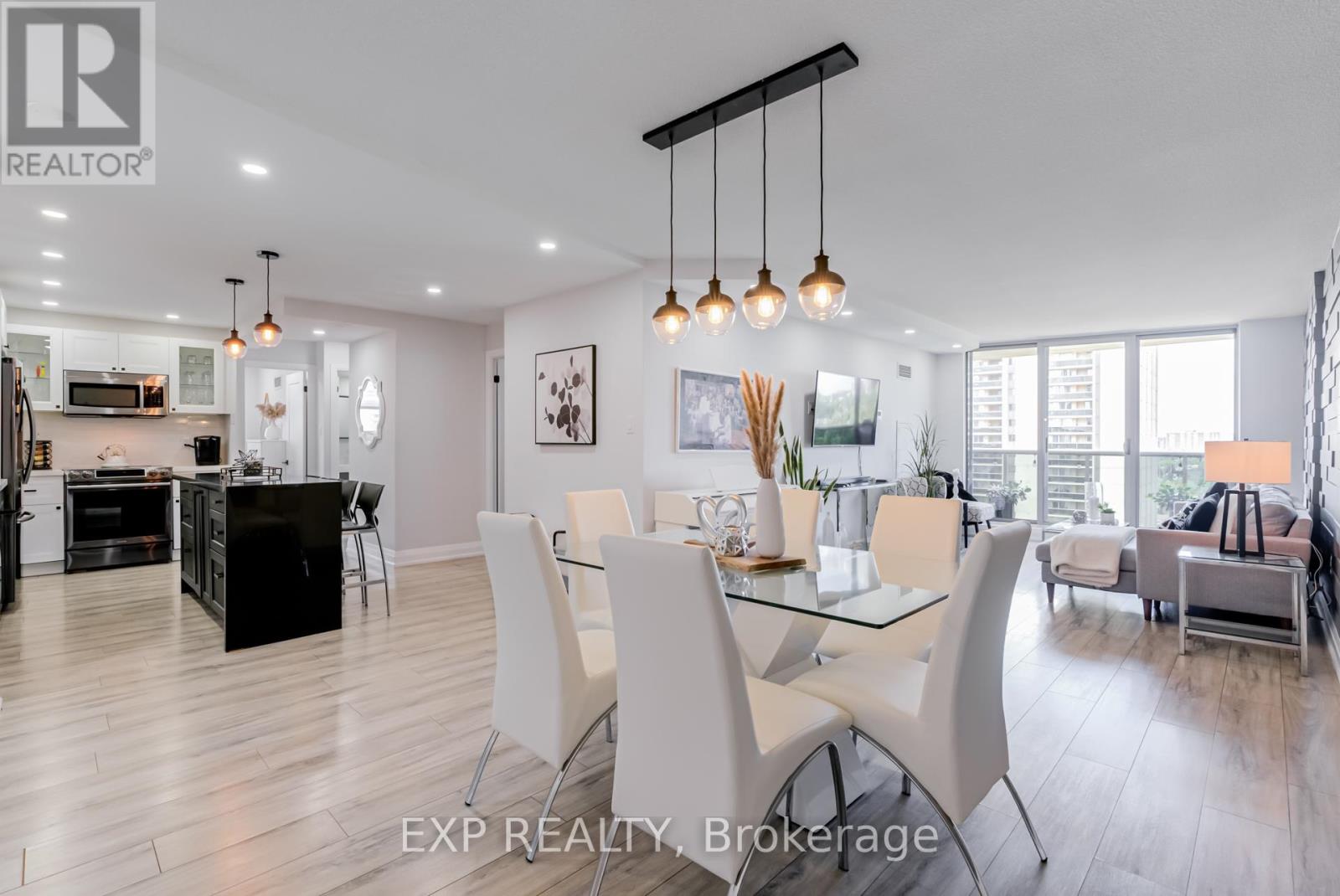 1503 299 Mill Rd, Toronto, ON M9C 4V9