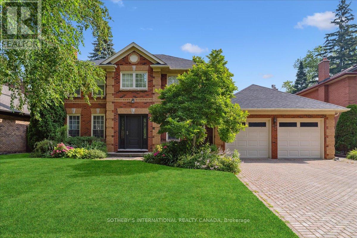 43 Shore Gdns, Oakville, ON L6L 5Z2