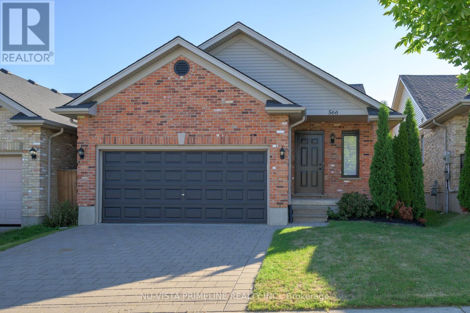 566 Bluebell Rd, London, ON N5X 4L2