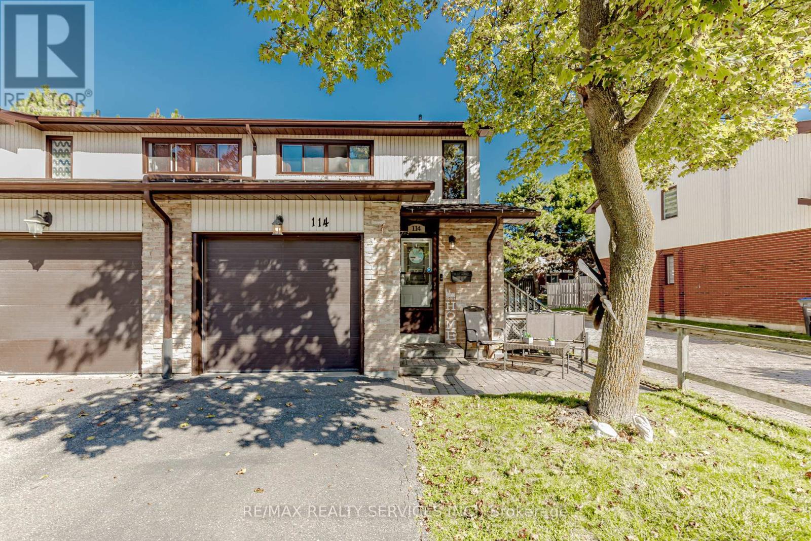 114 114 Foster Cres, Brampton, ON L6V 3M7