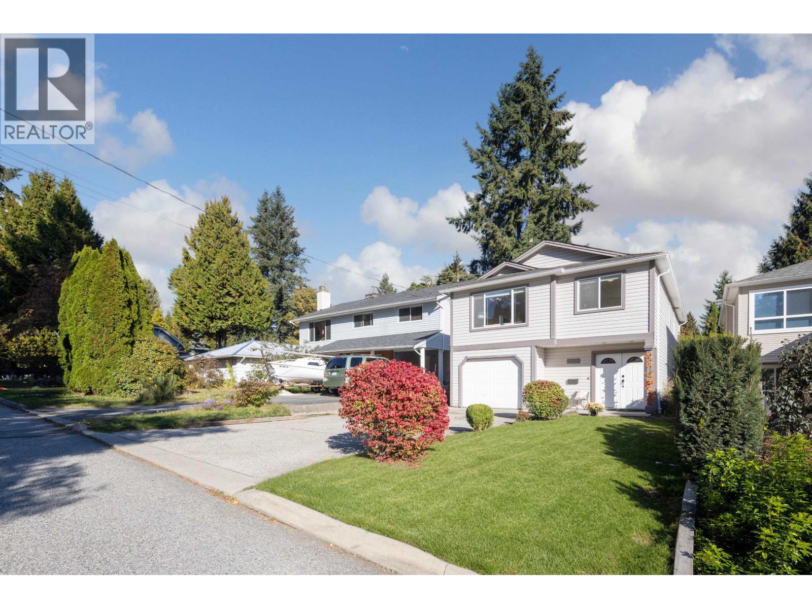 3638 Maginnis Ave, North Vancouver, BC V7K 2L6