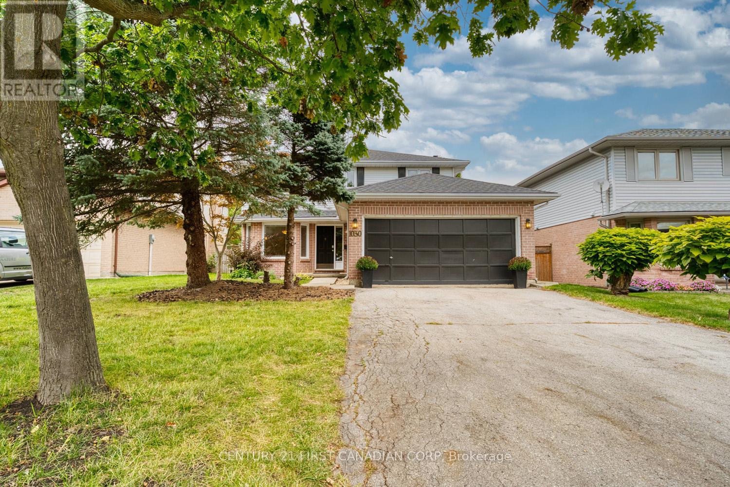 1030 Aurora Ct, London, ON N6G 4N6