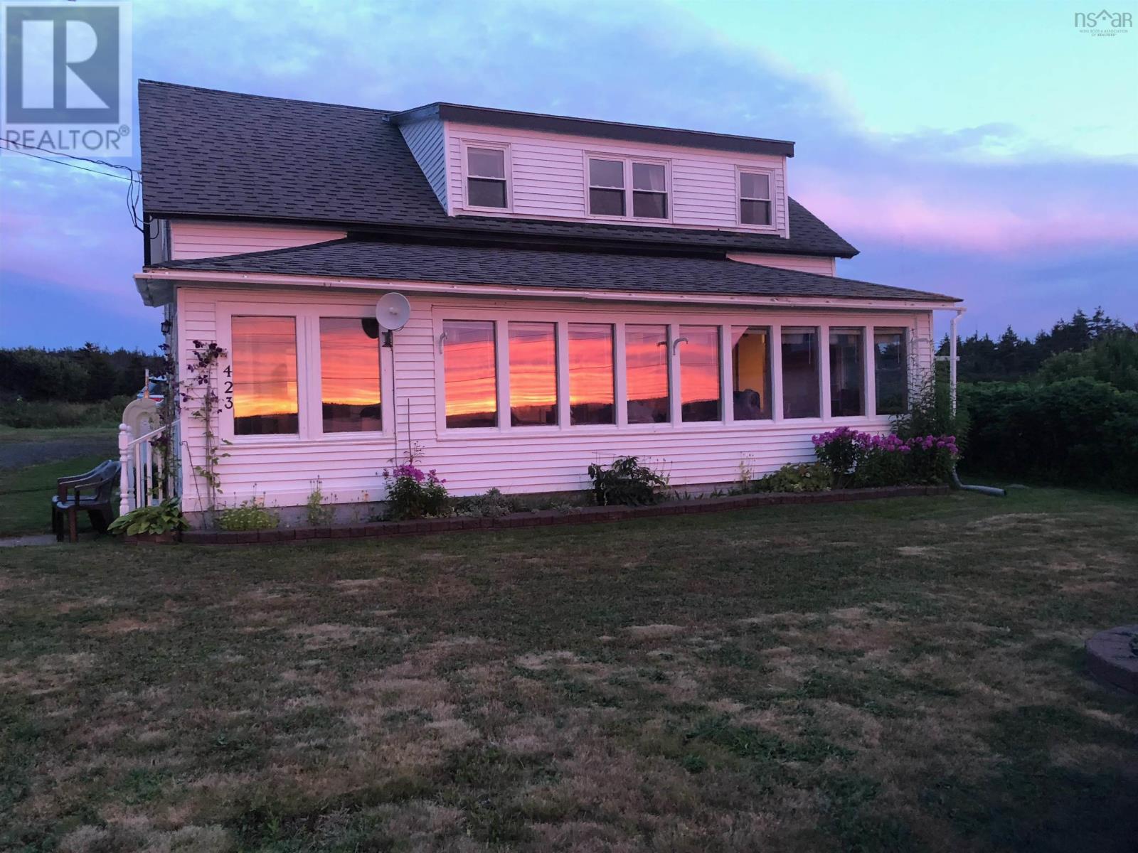 423 Overcove Rd, Freeport, NS B0V 1B0