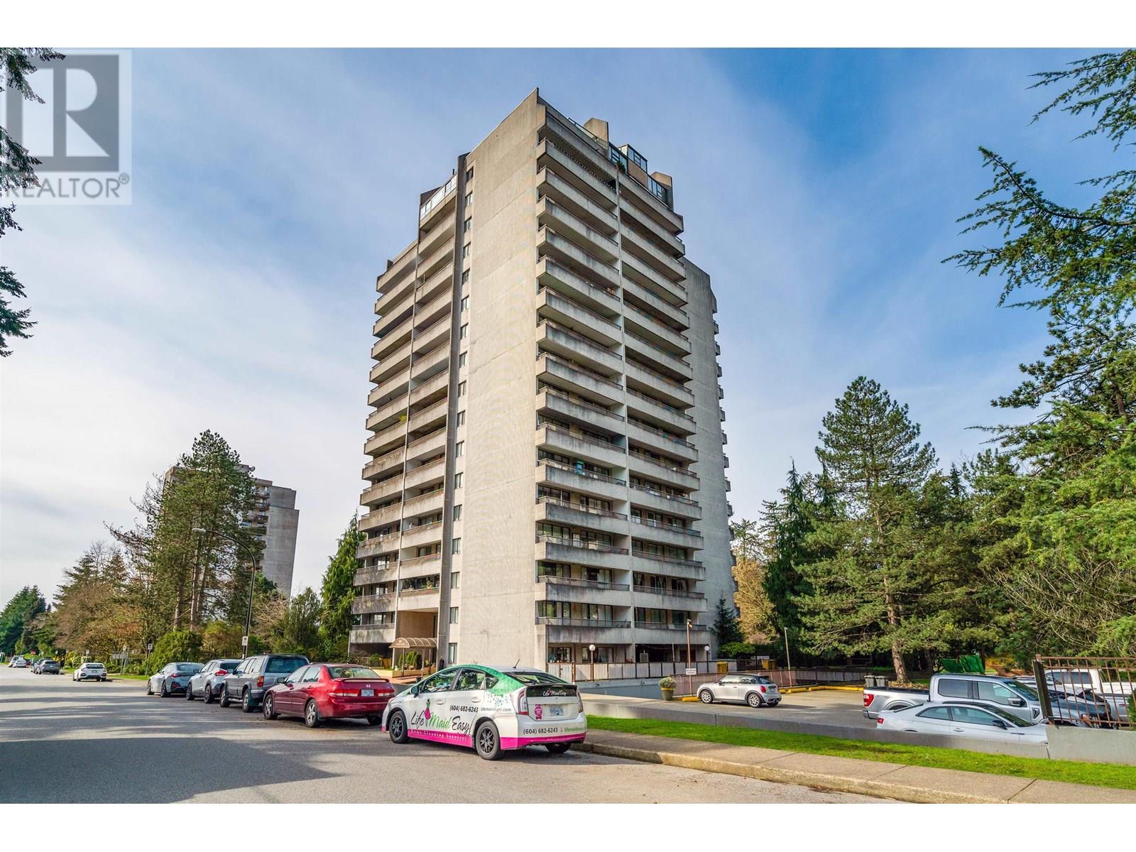 6595 Willingdon Avenue Unit 608, Burnaby, BC V5H 4E5