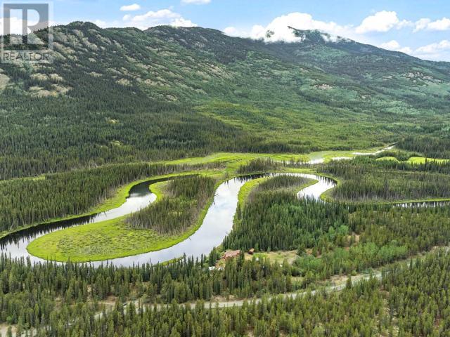 10 Mclintock Valley Rd, Whitehorse South, YT Y0B 1Y1
