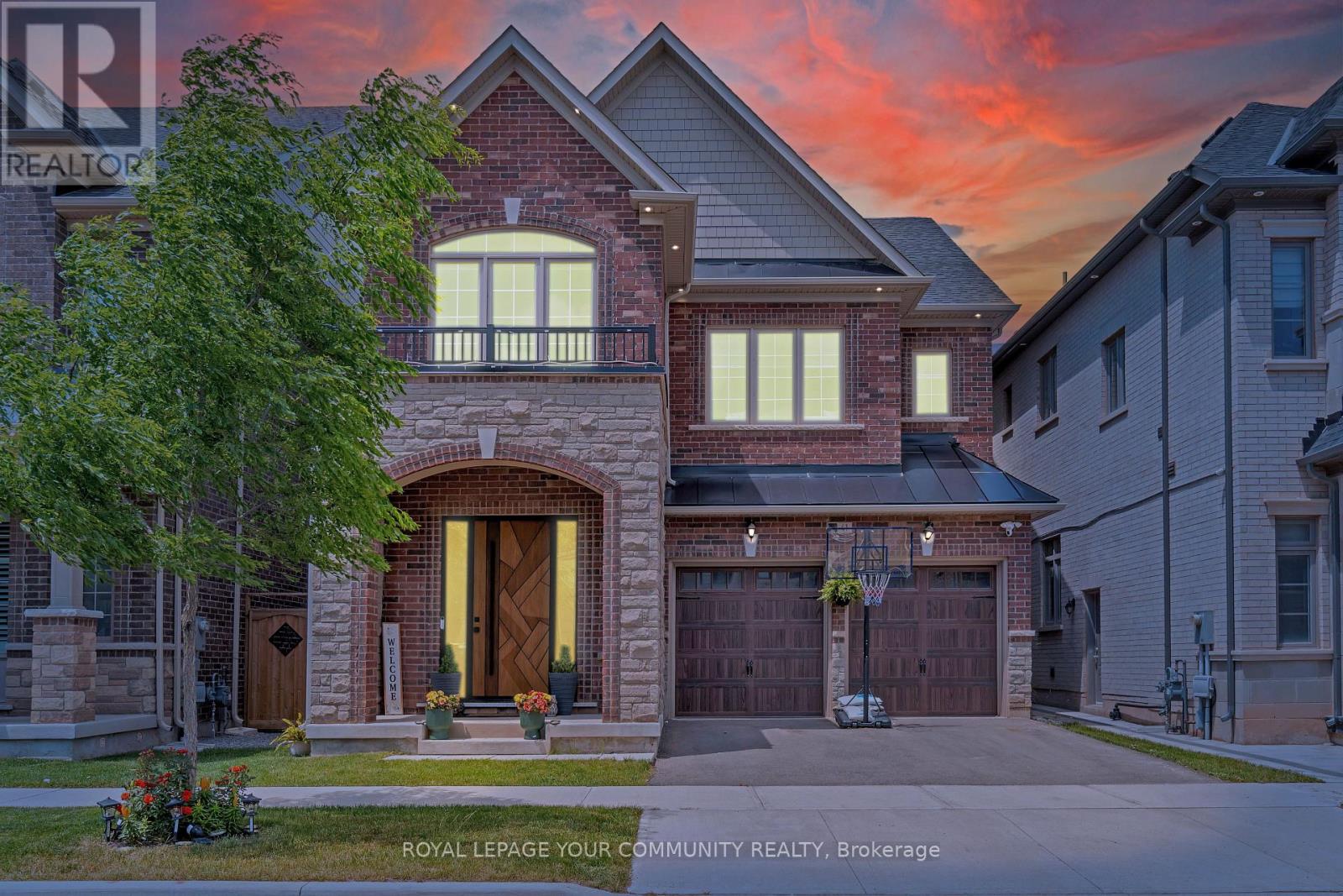 41 Marvin Ave, Oakville, ON L6H 0Z6