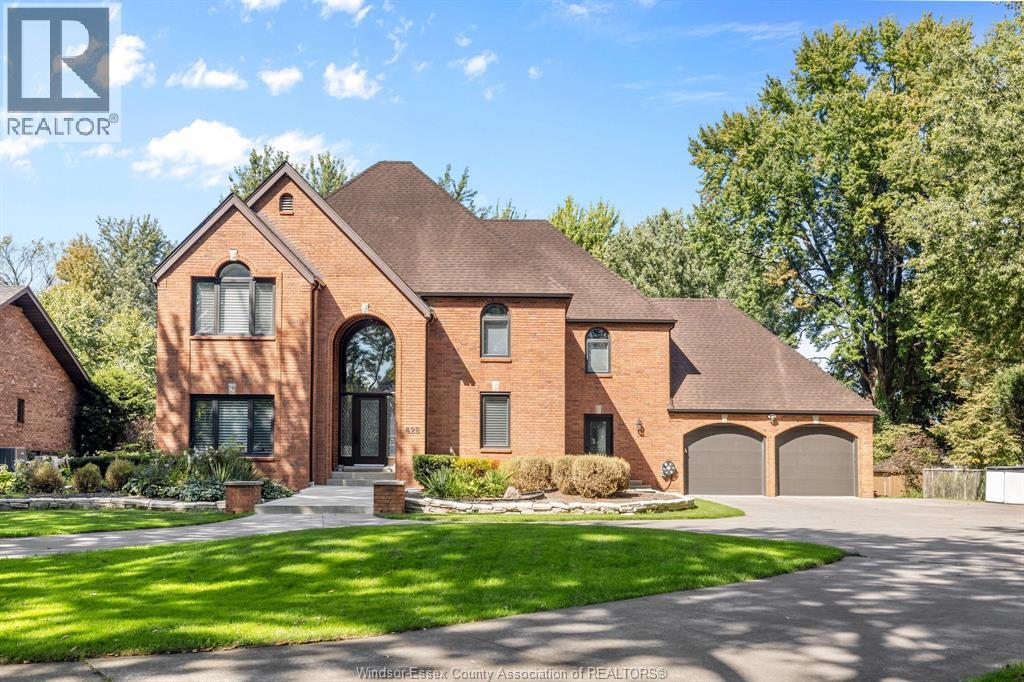 428 Old Tecumseh Rd, Lakeshore, ON N8N 3T2