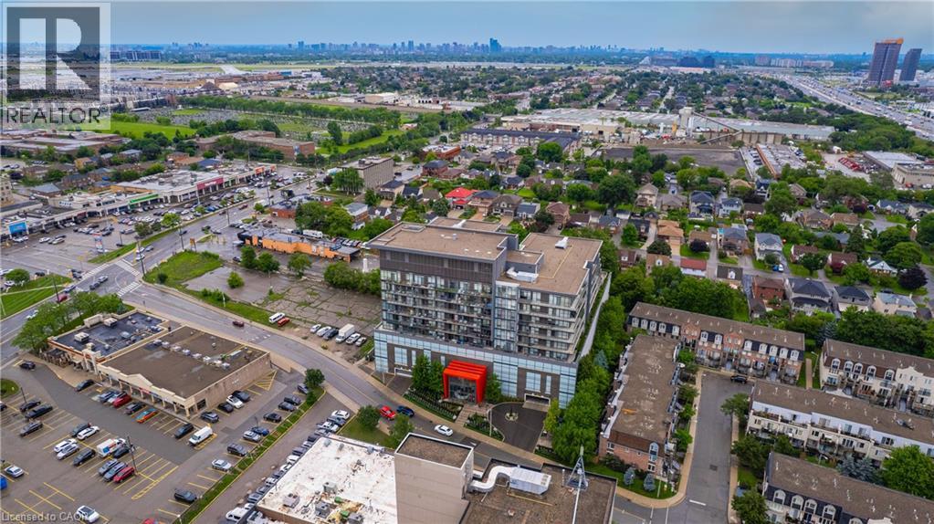 15 James Finlay Way Unit 917, Toronto, ON M3M 0B3