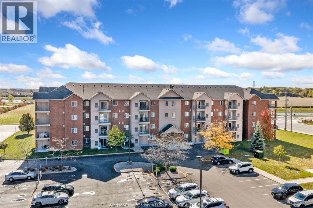 2650 Sandwich West Parkway Unit 202, Windsor, ON N9H 0A7