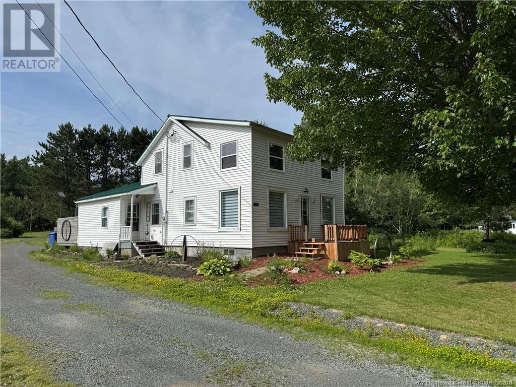 535 Main St, Doaktown, NB E9C 1W9