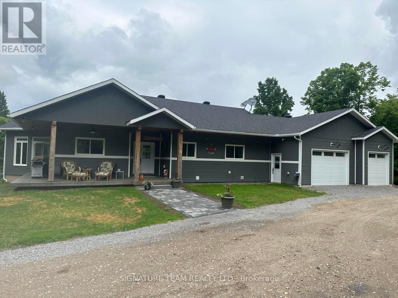 1555 Whitton Rd, Horton, ON K7V 3Z6