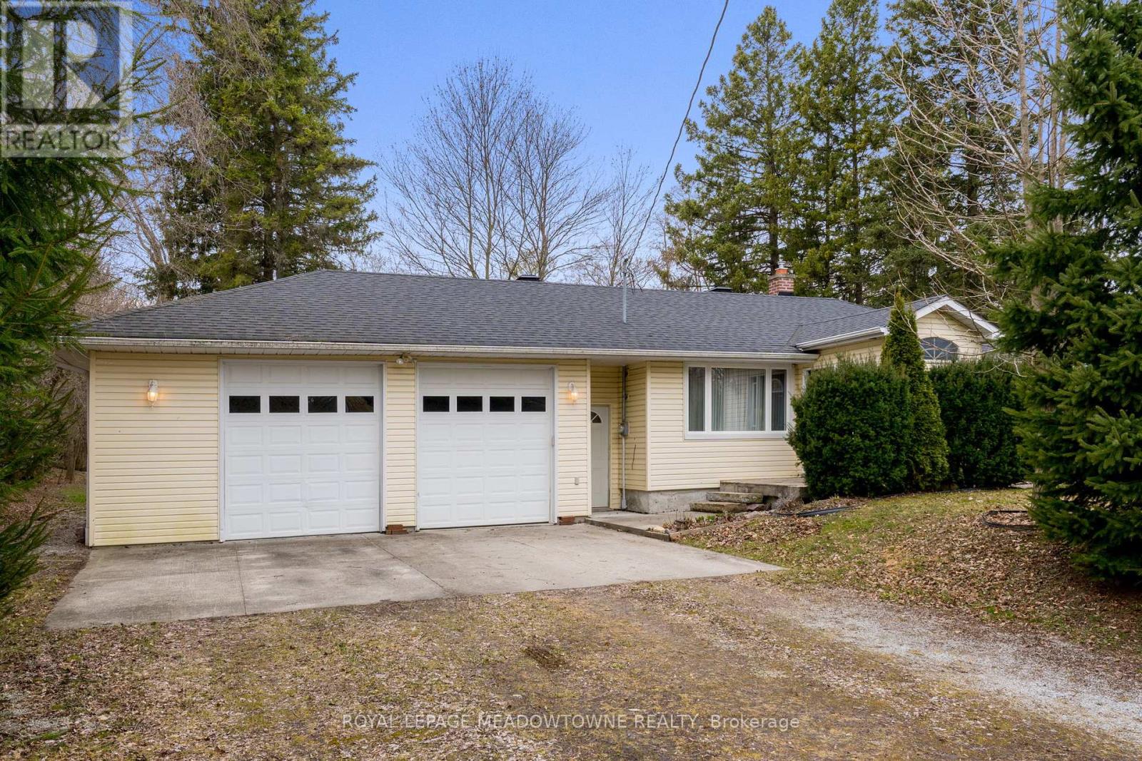 208 Martin St, King, ON L7B 1J5