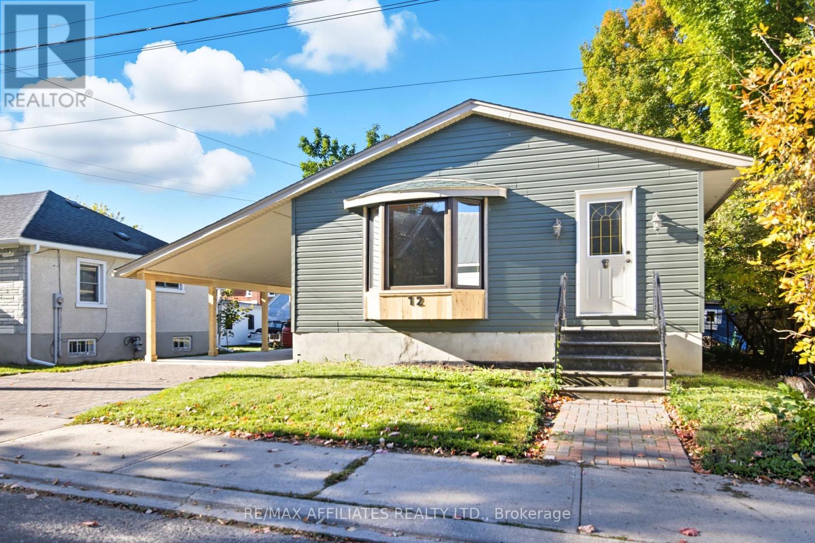 12 Prince St, Carleton Place, ON K7C 2M4