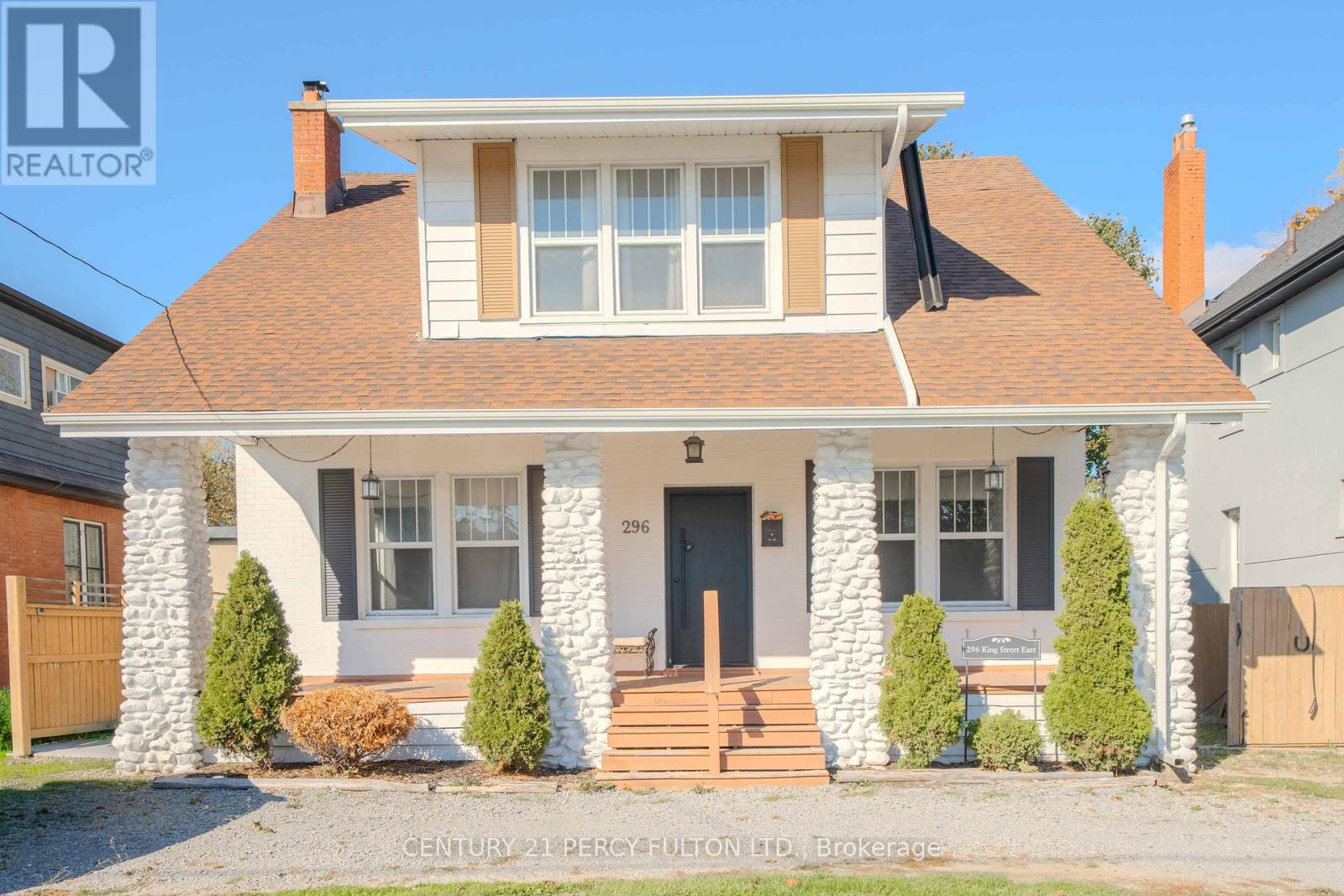 296 King St E, Oshawa, ON L1H 1C8