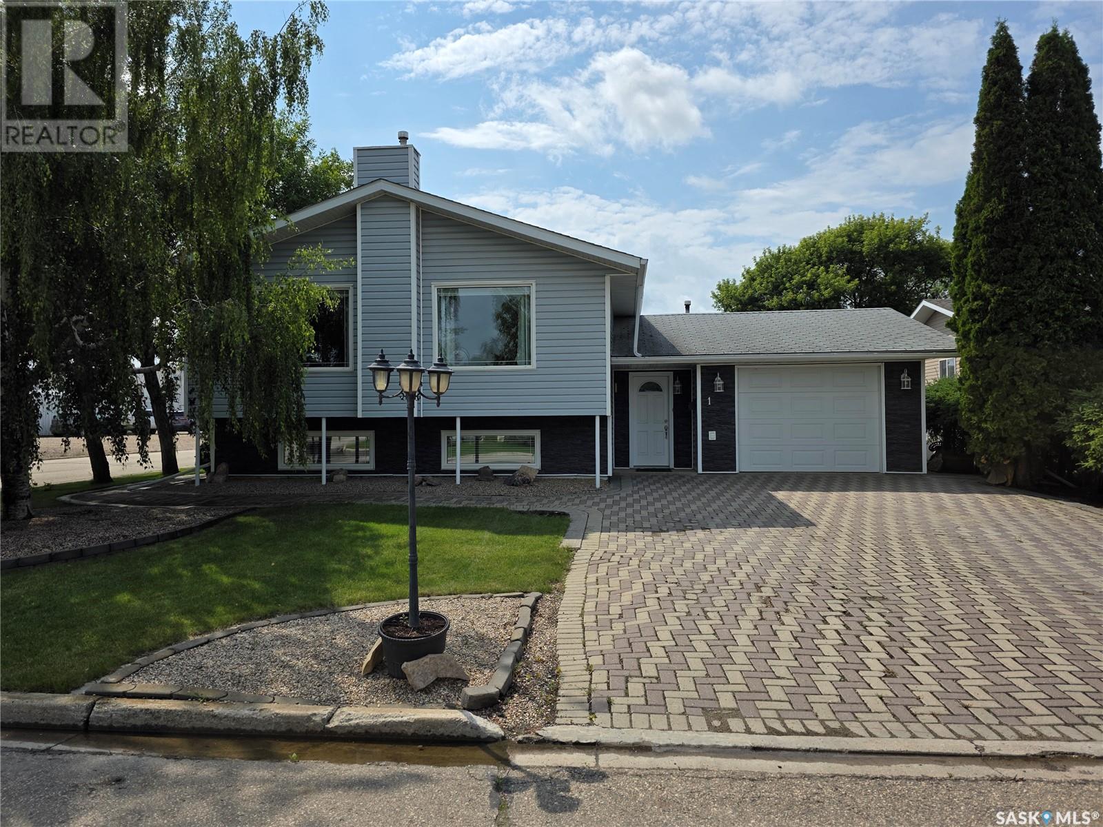 1 Valecrest Pl, Tisdale, SK S0E 1T0
