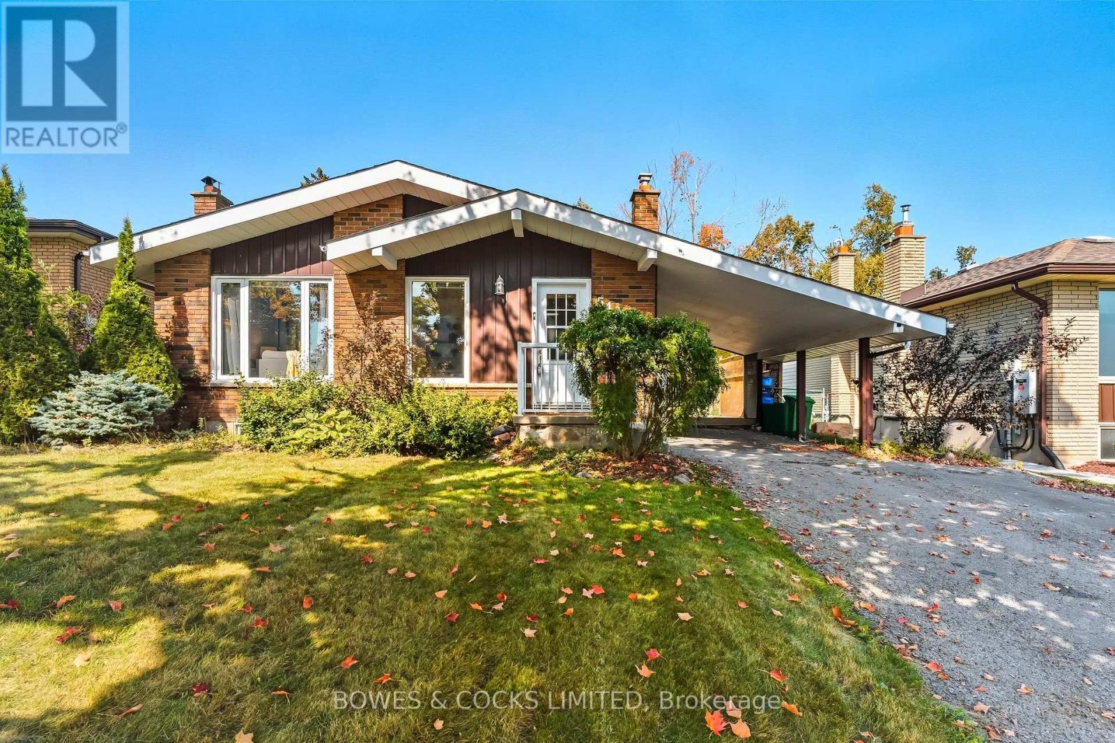 540 Montcalm Dr Ward 5 Dr, Peterborough, ON K9H 6S7