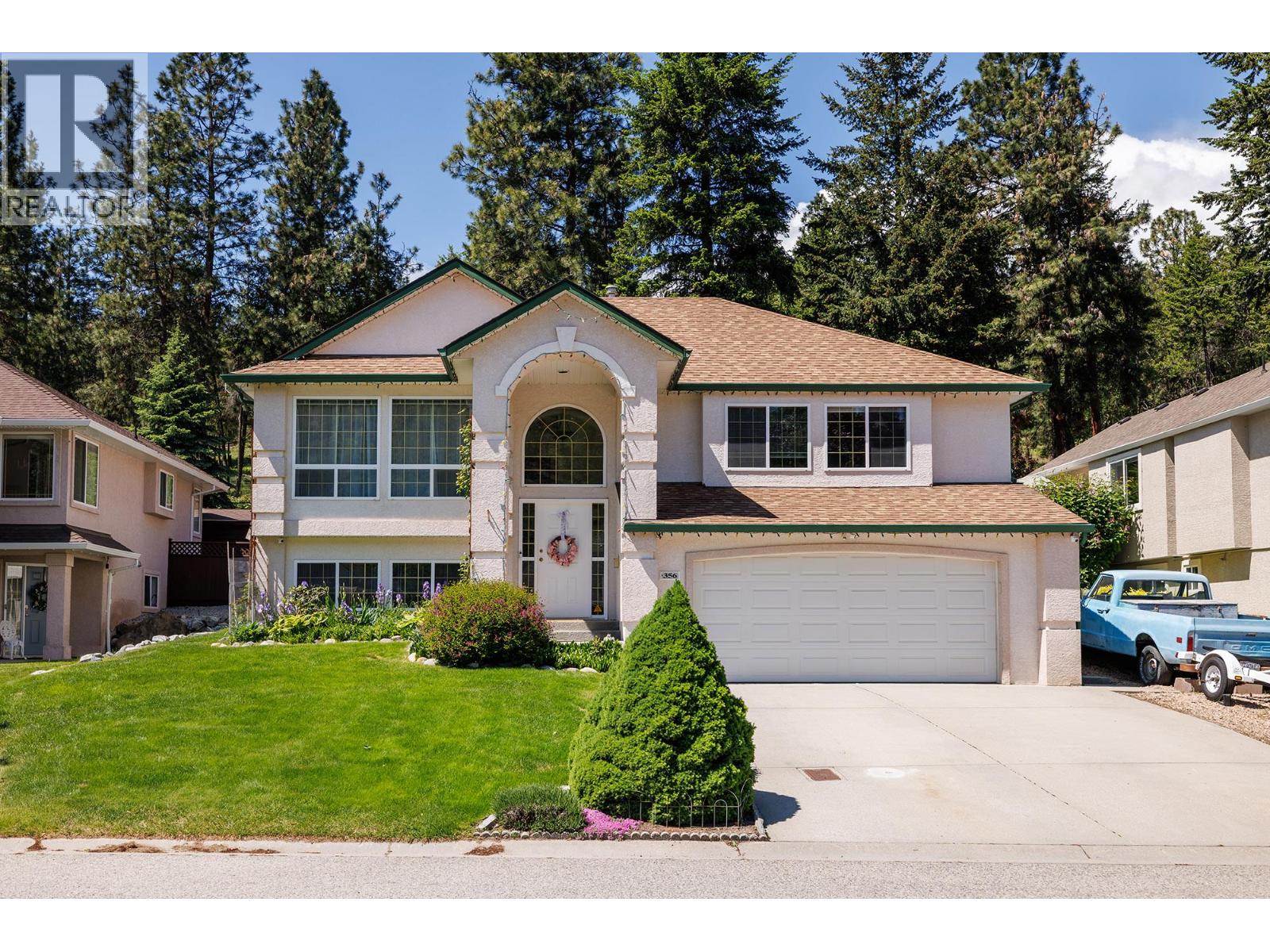 356 Woodpark Cres, Kelowna, BC V1V 2L4