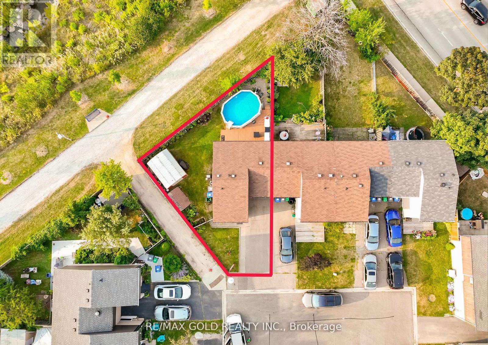 11 Jasmine Sq, Brampton, ON L6S 2N1