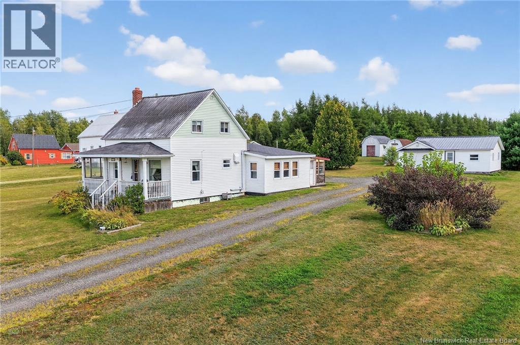 1677 Saint Ignace St, Saint-ignace, NB E4X 2H3