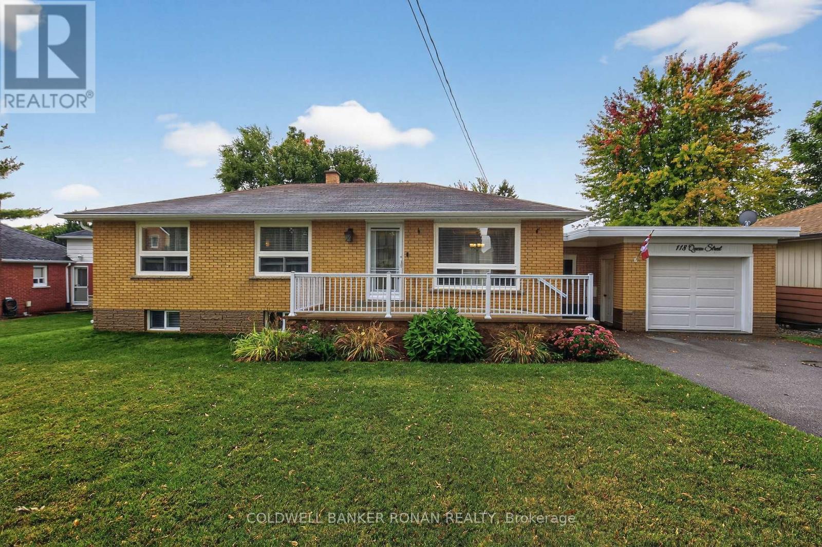 118 Queen St, Bradford West Gwillimbury Bradford, ON L3Z 1L3
