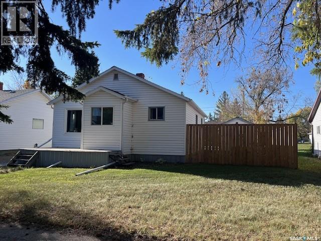 109 Higgins Ave W, Melfort, SK S0E 1A0
