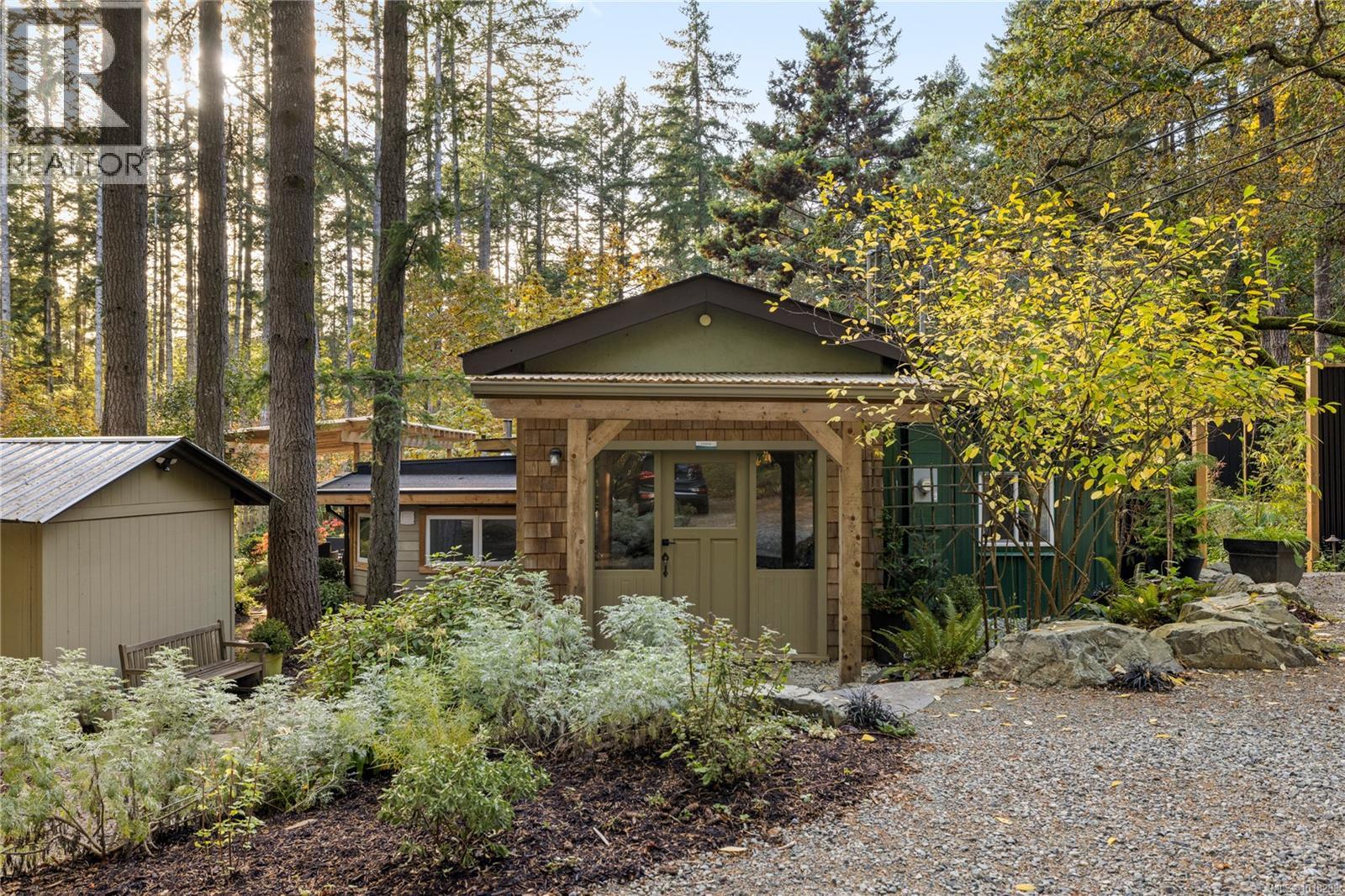 3920 Yellow Point Rd, Ladysmith, BC V9G 1E9