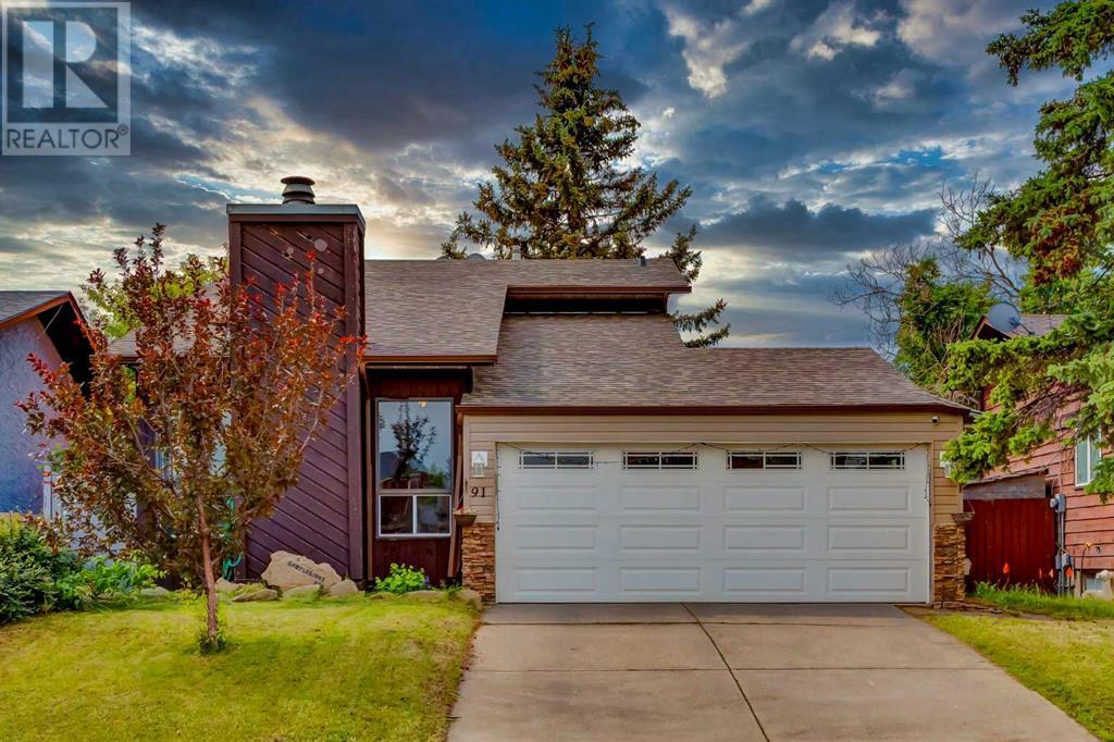 91 Castleridge Cres NE, Calgary, AB T3J 1N6