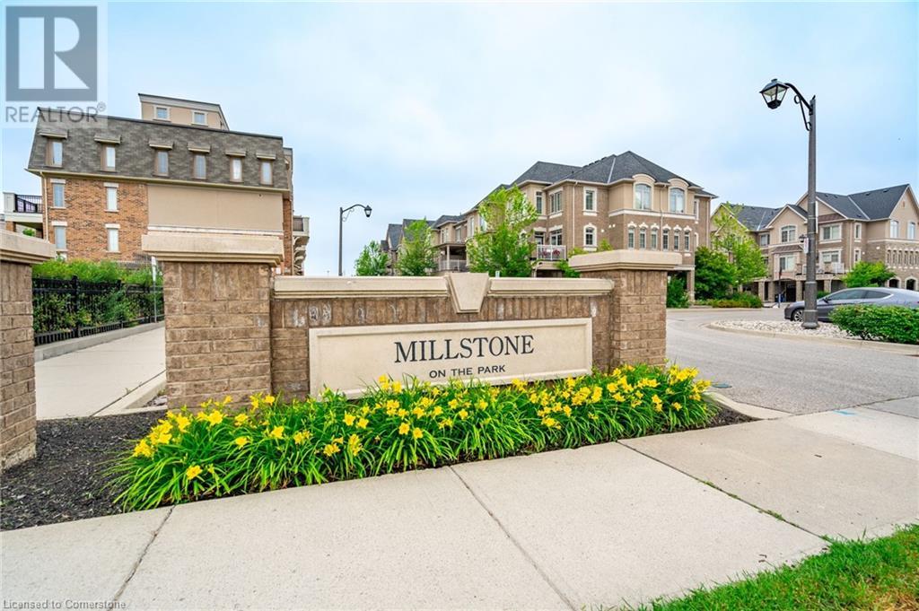 2441 Greenwich Drive Unit 59, Oakville, ON L6M 0S3