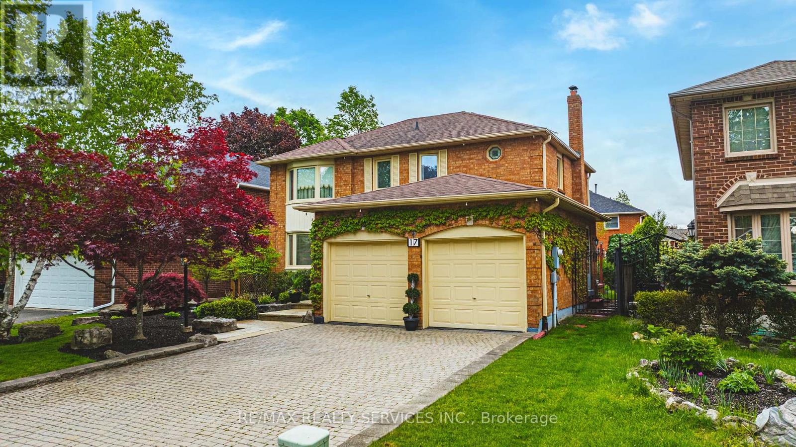 17 Cox Cres, Brampton, ON L6X 3G8