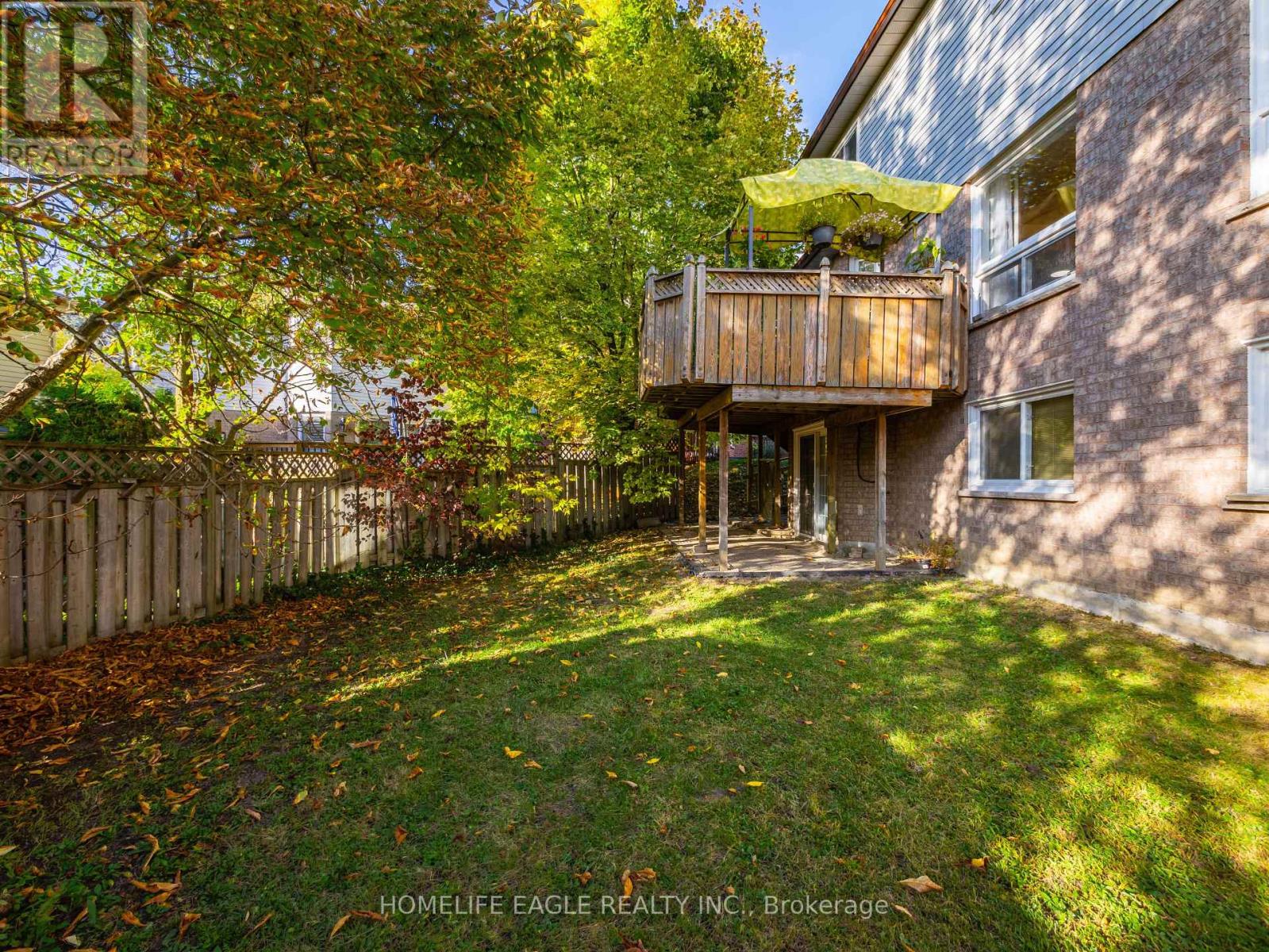 55 Attridge Dr, Aurora, ON L4G 6J4