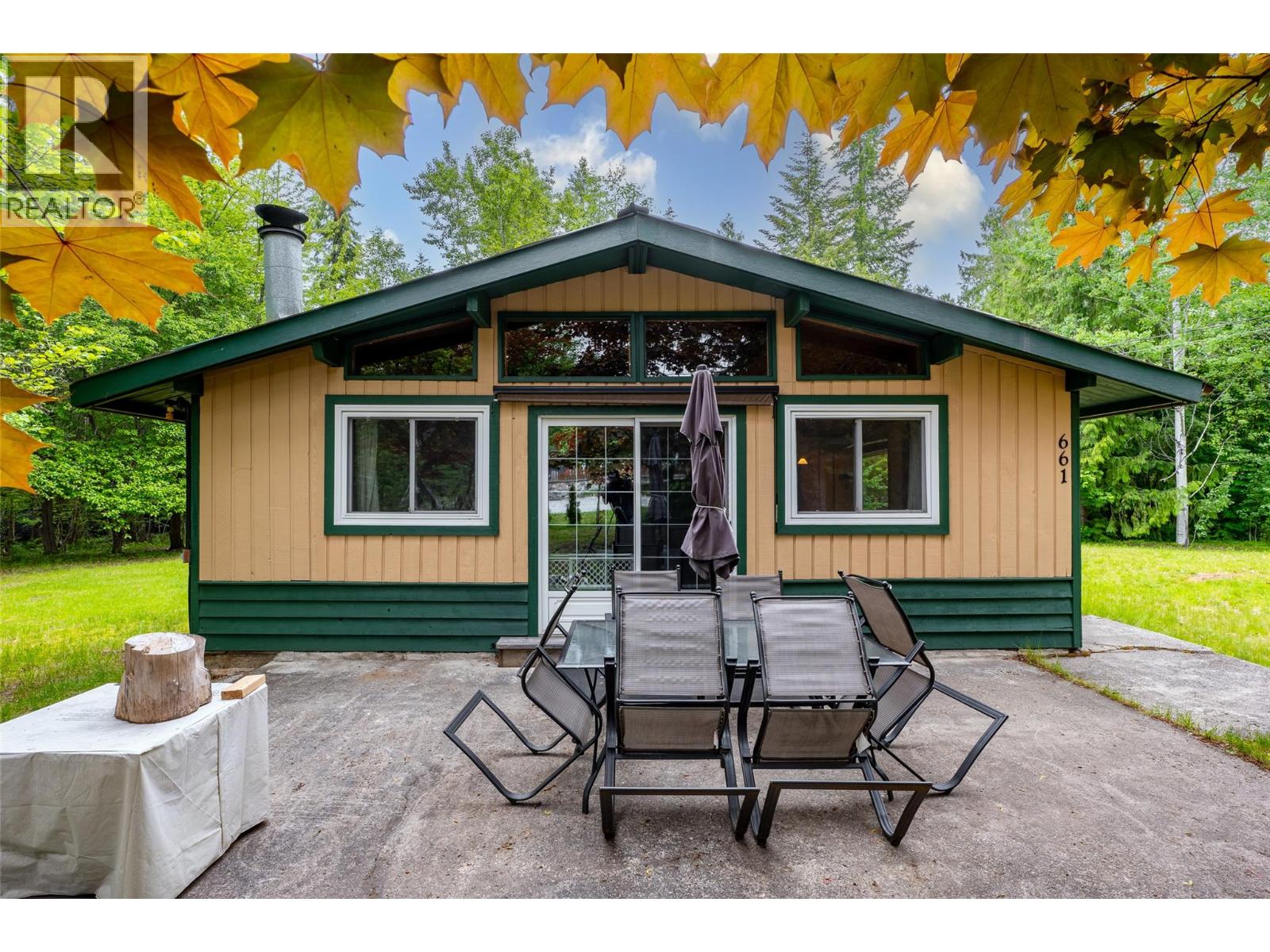 661 Worden Rd, Sicamous, BC V0E 2K0