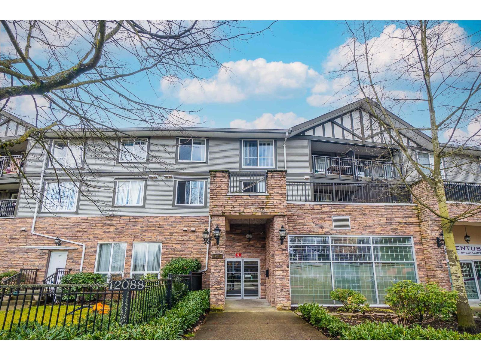 12088 75a Avenue Unit 312, Surrey, BC V3W 1Y4