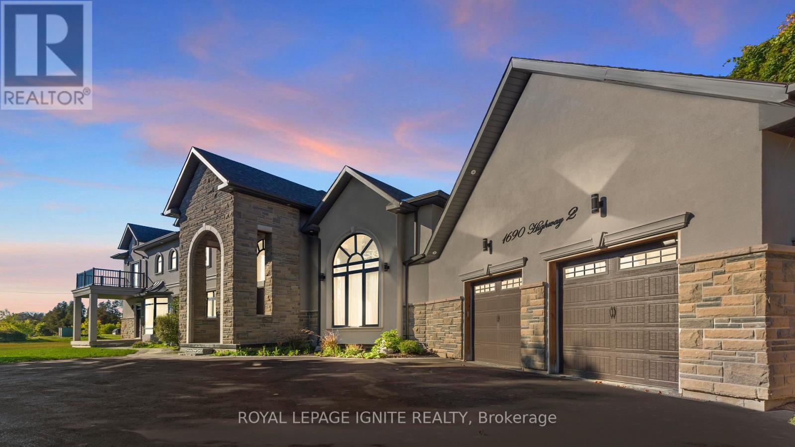 1690 Hwy 2 Rd, Clarington Courtice, ON L1E 3R6