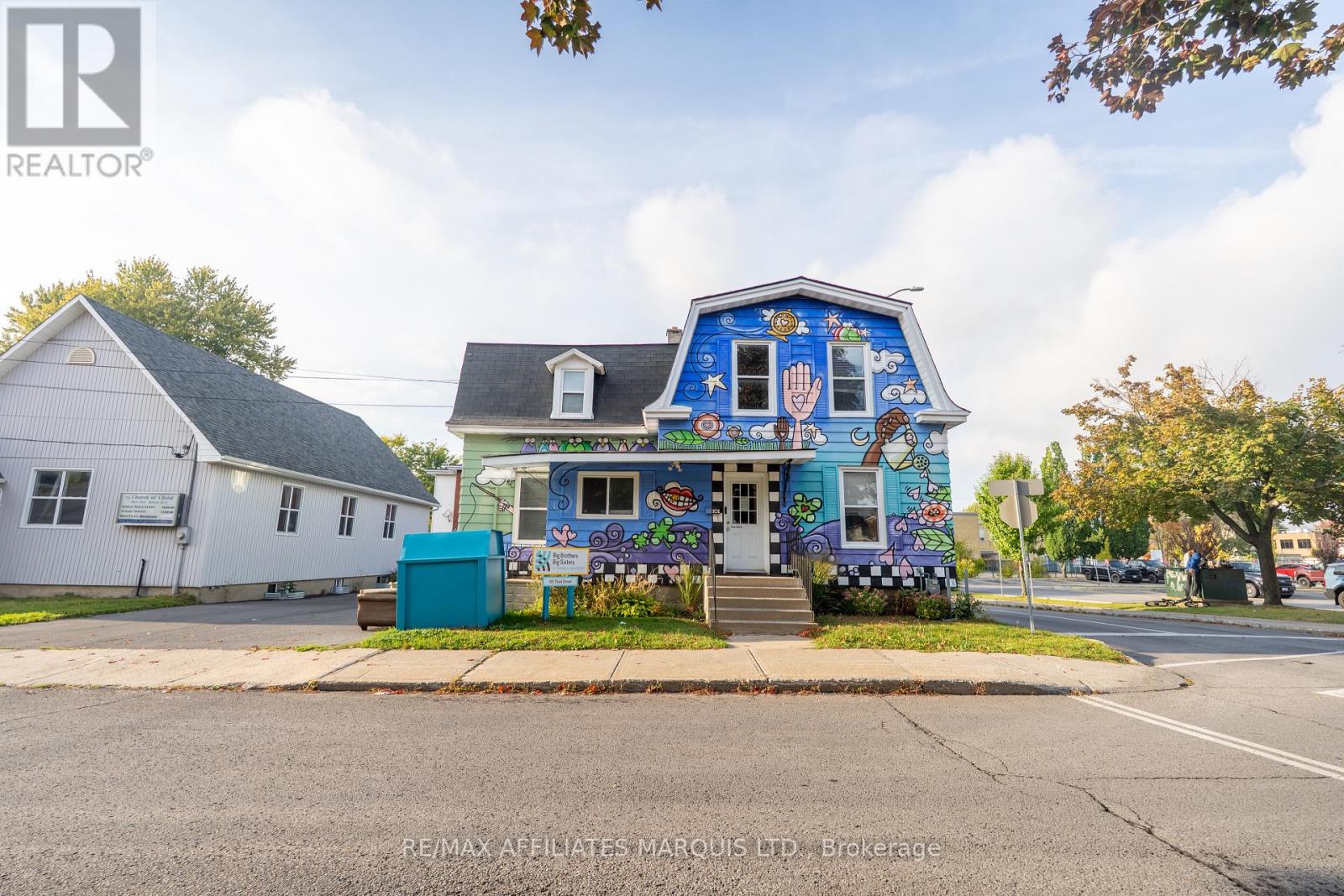 101 Third St W, Cornwall, ON K6J 2N9