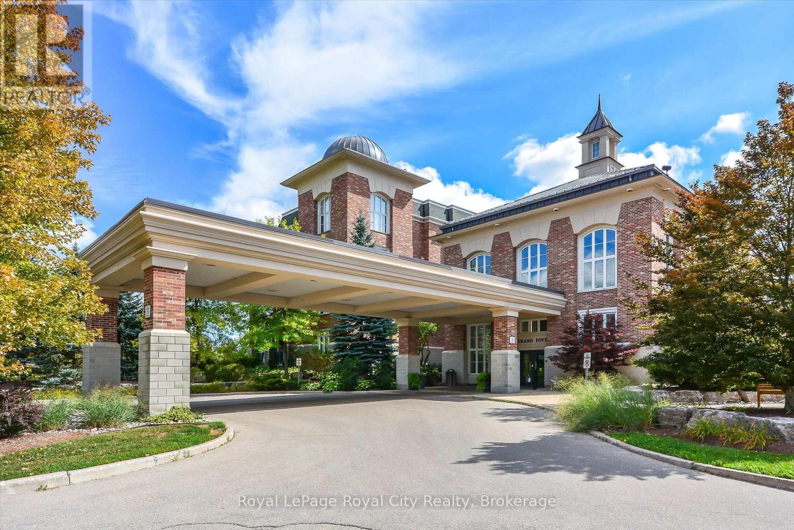 71 Bayberry Dr D205 Dr, Guelph, ON N1G 5K9