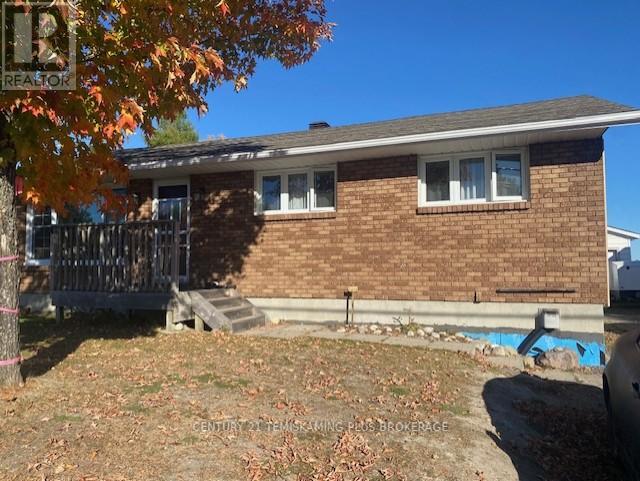 44 Maple St S, Temiskaming Shores, ON P0J 1R0