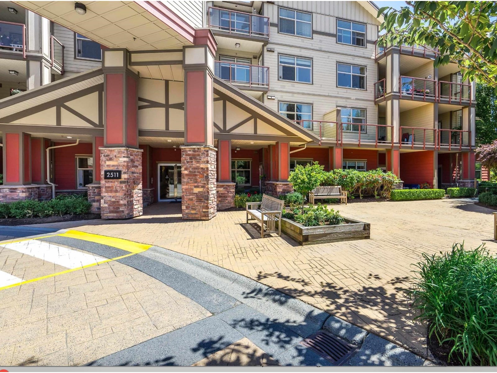 2511 King George Boulevard Unit 415, Surrey, BC V4P 0C7
