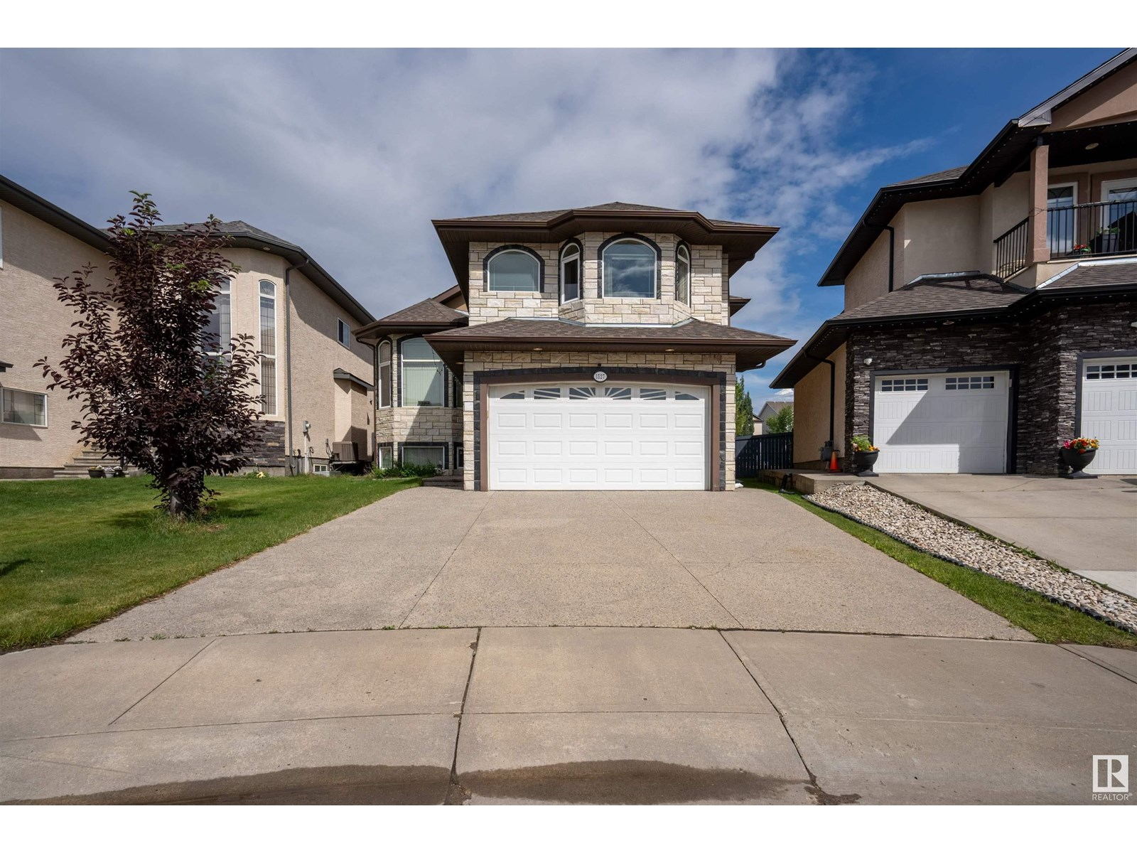 67 St Sw Unit 1527, Edmonton, AB T6X 0G8