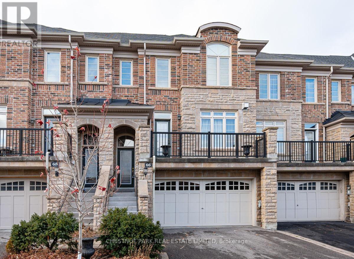 66 Chapman Ct, Aurora, ON L4G 0E2