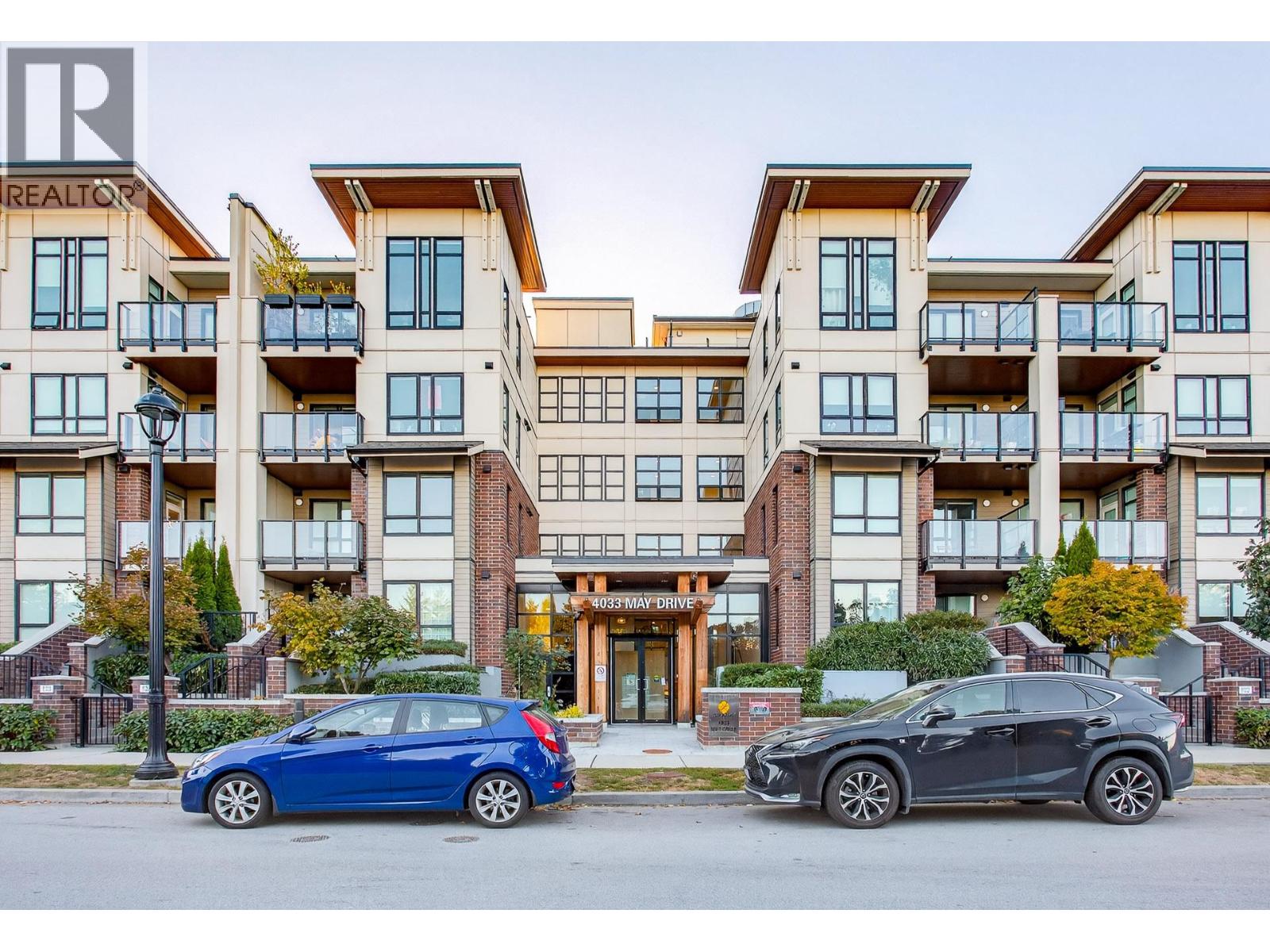 4033 May Drive Unit 325, Richmond, BC V6X 0T3