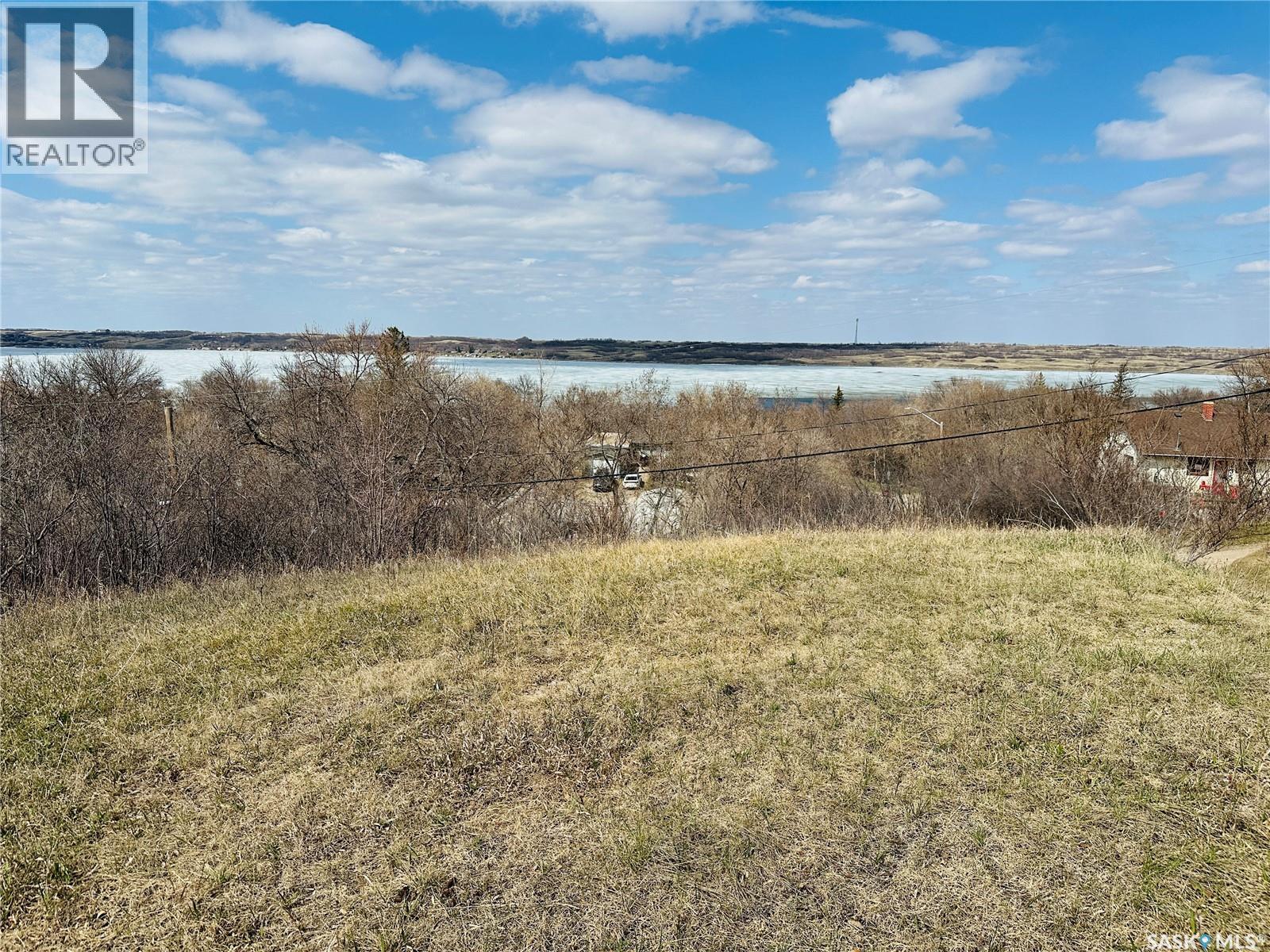 338 Green Ave, Regina Beach, SK S0G 4C0