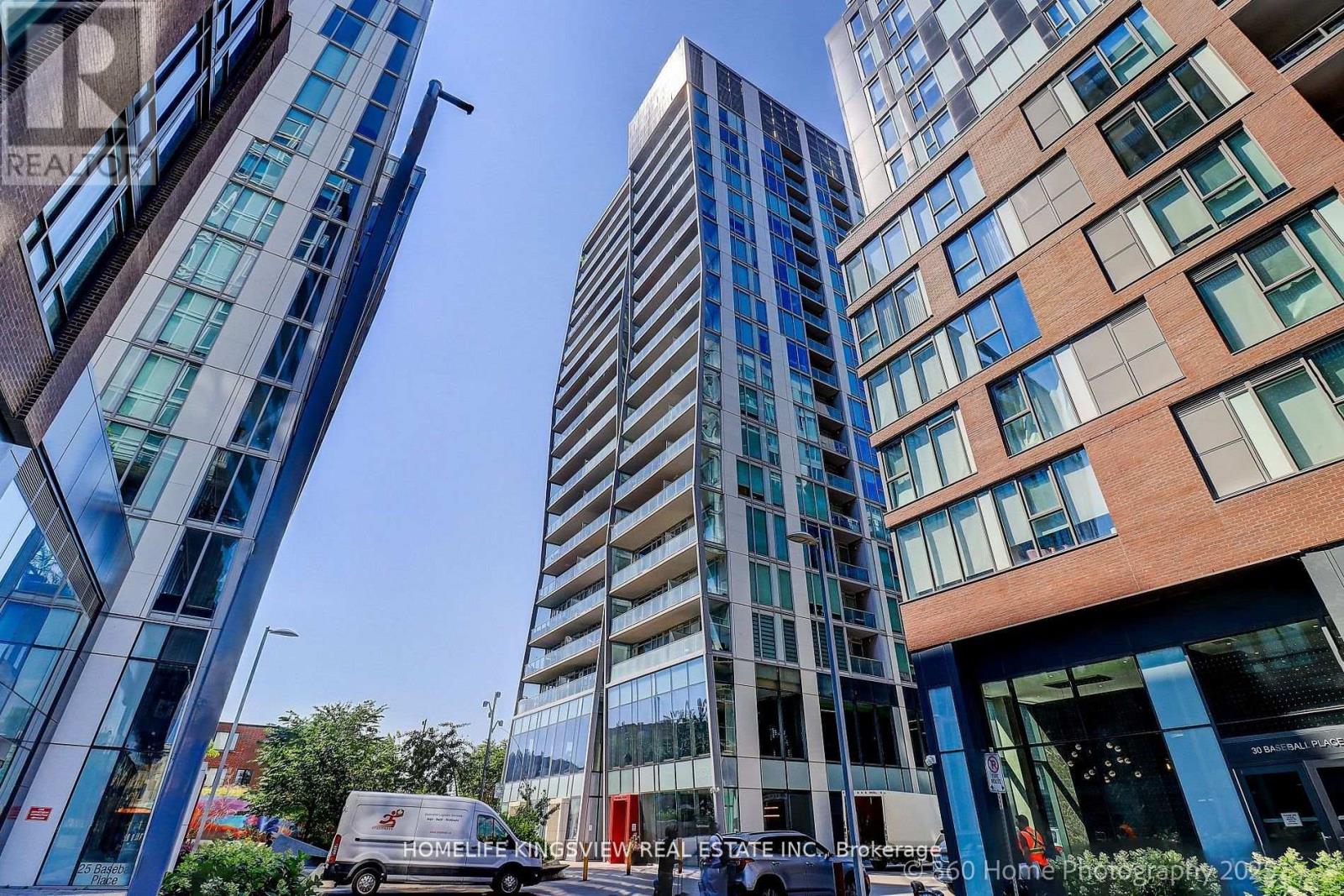 508 15 Baseball Pl, Toronto, ON M4M 0E6