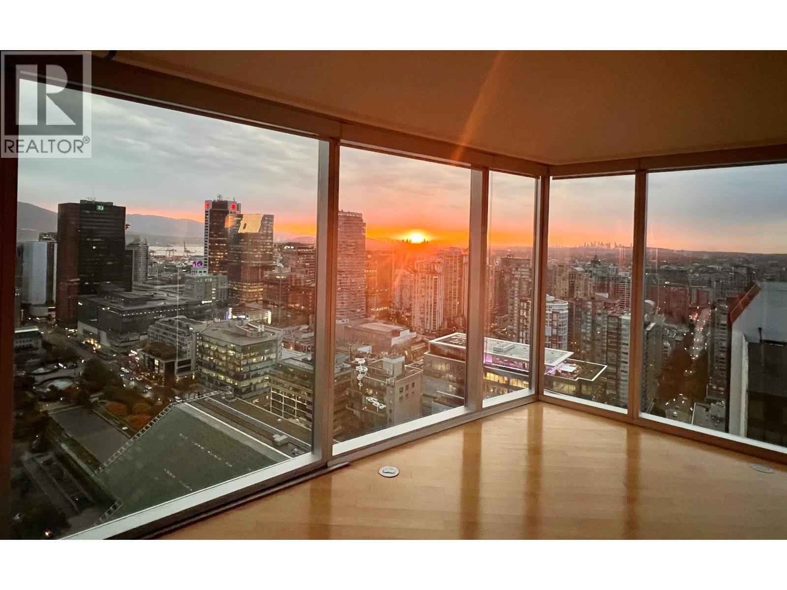 938 Nelson Street Unit 3204, Vancouver, BC V6Z 3A7