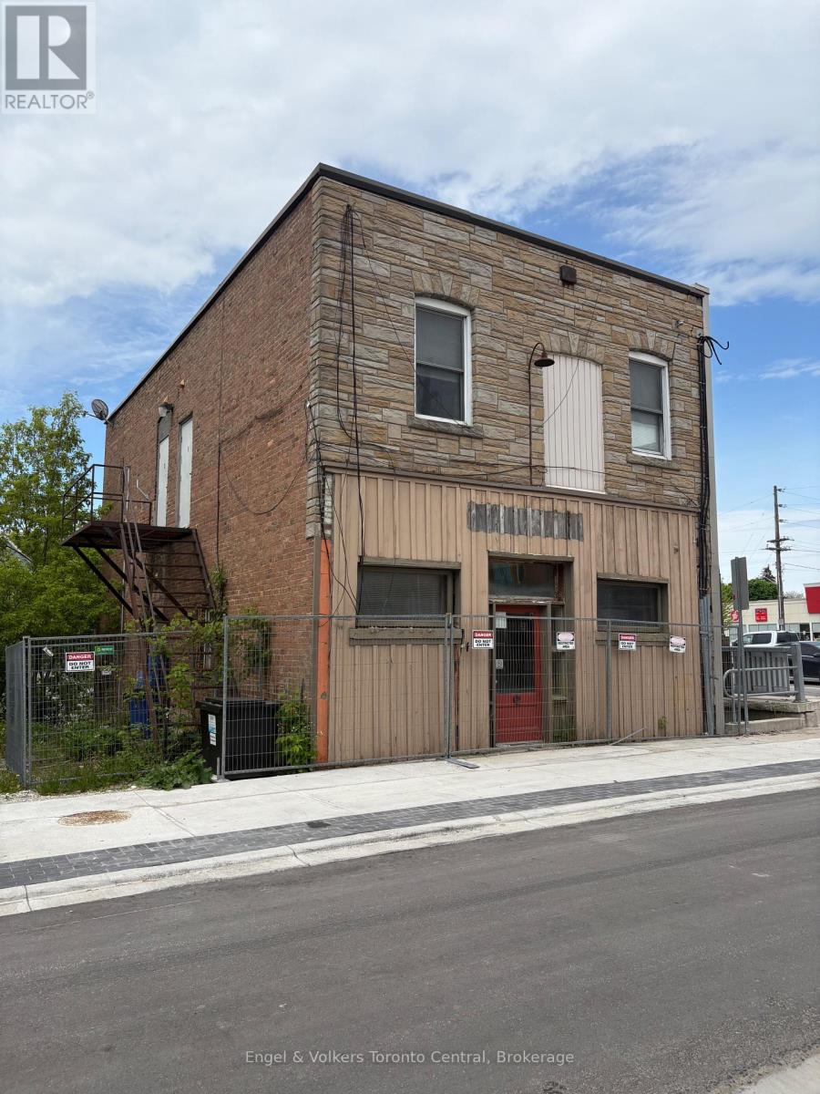 994 1st Avenue East, Owen Sound, ON N4K 2E1