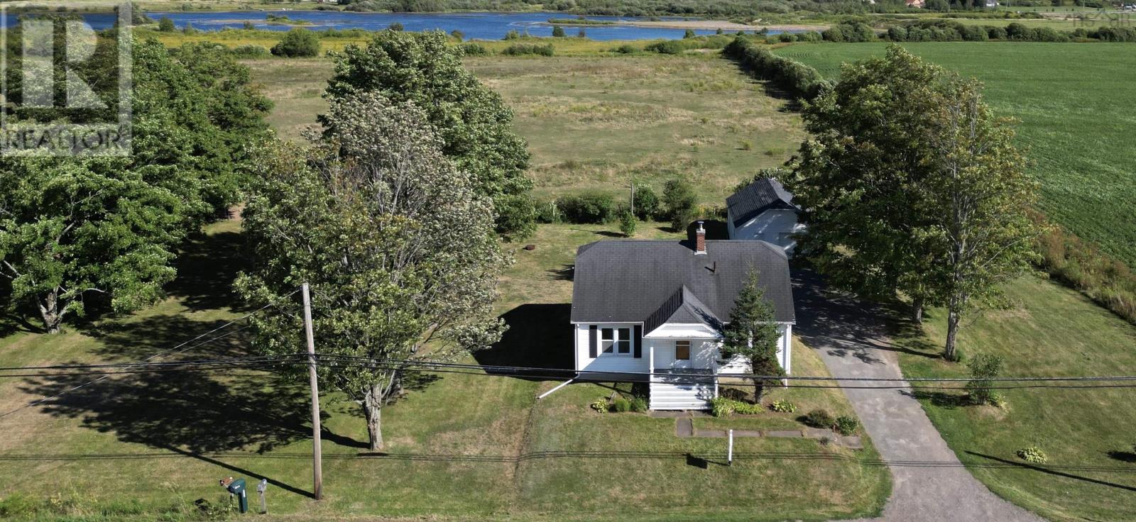 320 Highway 311, North River, NS B6L 6G8